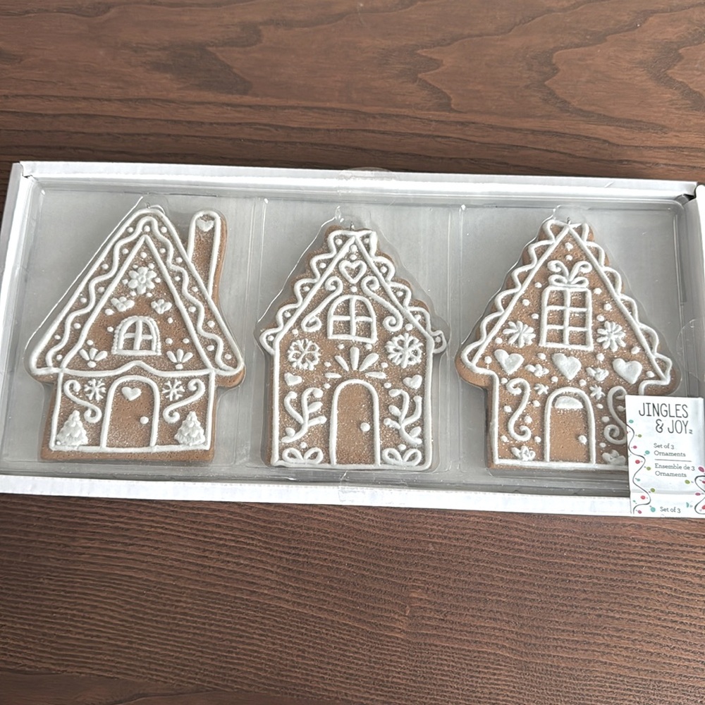 Lace Gingerbread Clay Ornaments